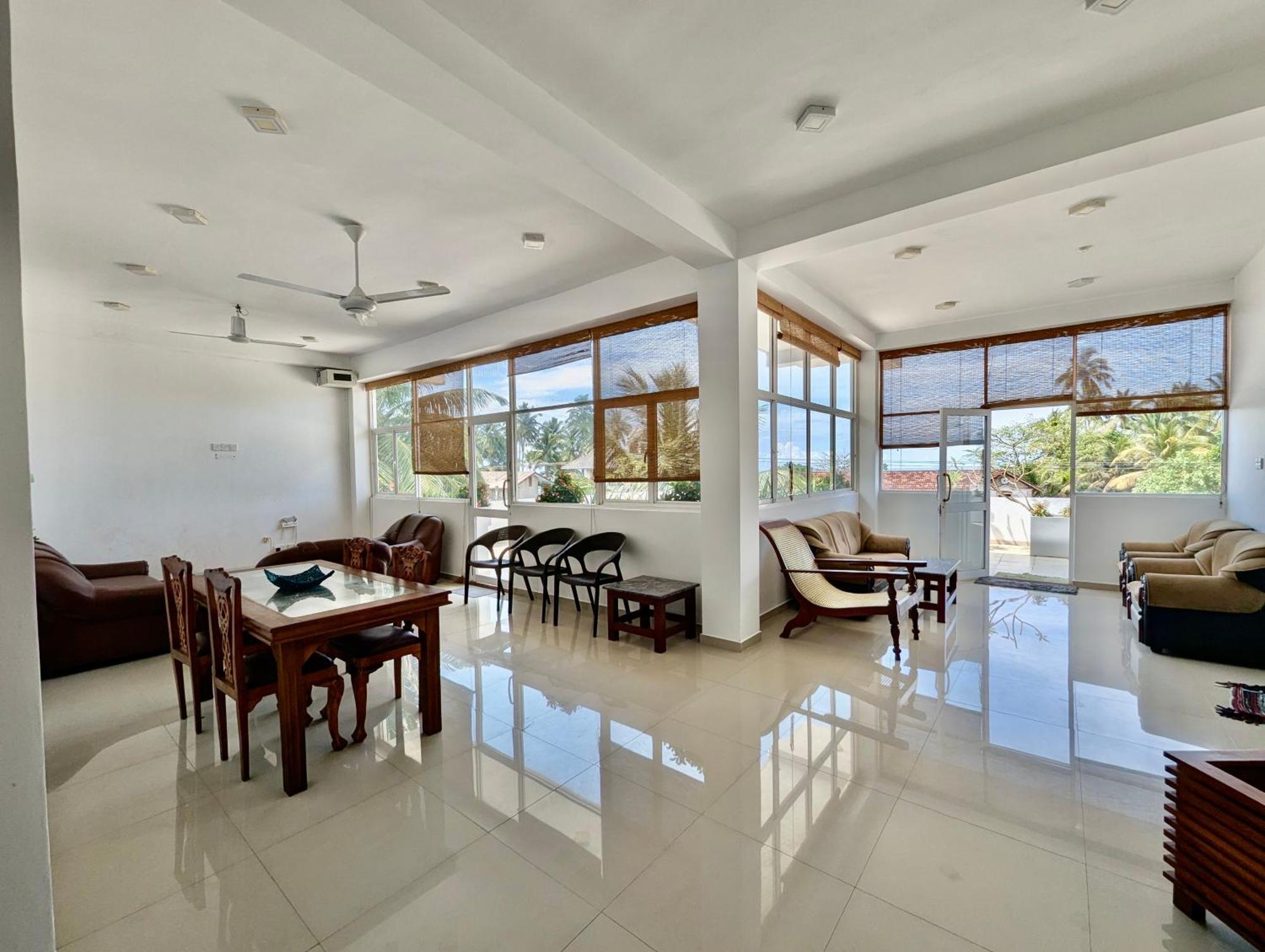 Bliss Apartment Hikkaduwa Esterno foto